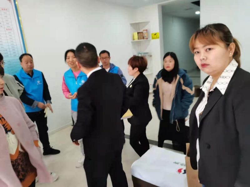 熱烈祝賀：第36期《30分鐘祛灰甲+采耳》公益培訓(xùn)班——靈寶站。家人們分分引進(jìn)新30分鐘祛灰甲