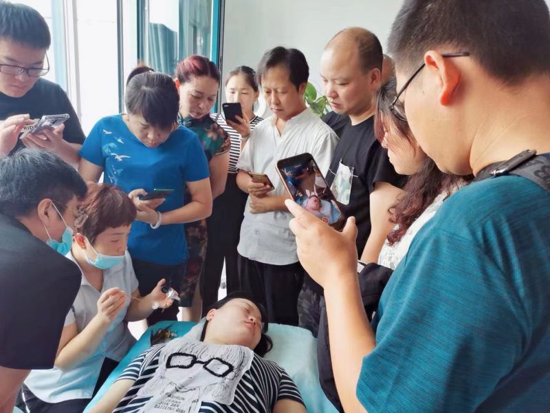 第189期《腳病溝通訓(xùn)練營(yíng)+30分鐘祛除灰指甲+3D可視采耳》公益培訓(xùn)班定于6月6號(hào)——6月8號(hào),在洛陽(yáng)開(kāi)班